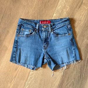 Levi’s shorts